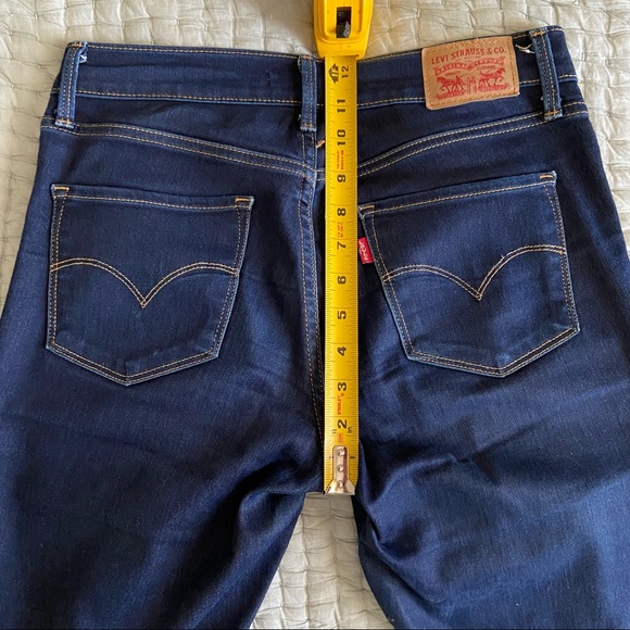 Levi’s 710 - Picture 9 of 10